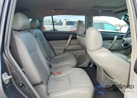 2012 Toyota Highlander Base z USA, uszkodzony, nr VIN 5TDZA3EH7CS021871